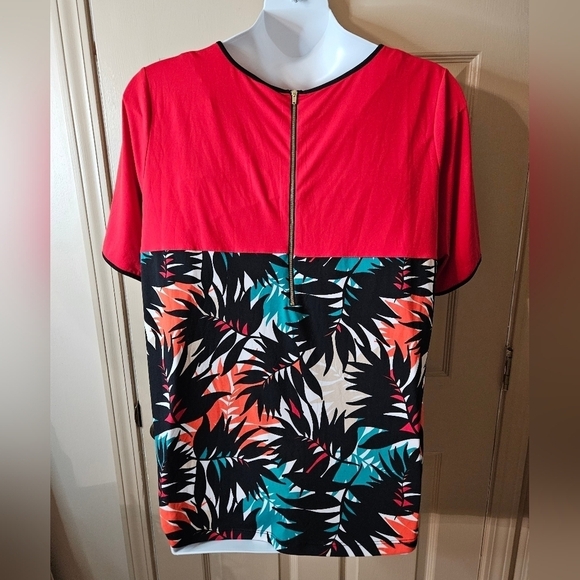 #310 Worthington- Red, Black Top w/ Multicolored Palm Leaves- Size: 3X - Picture 2 of 5